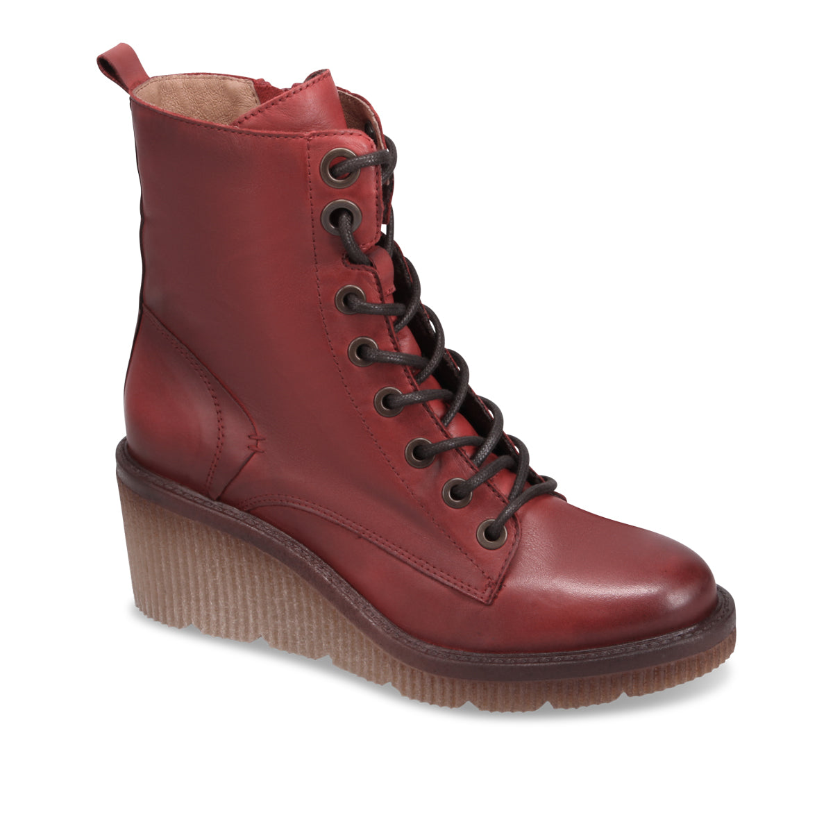 Adrienn Wedge Boot