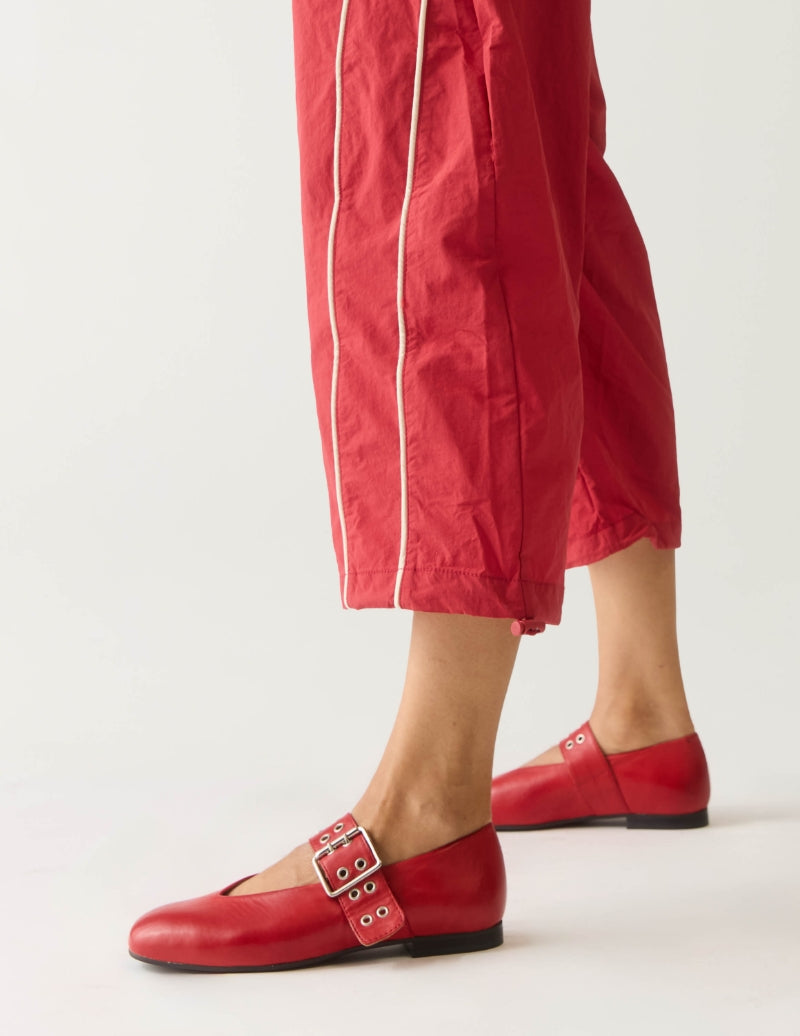 muu様　レッドM New Arrivals: Spring 2025