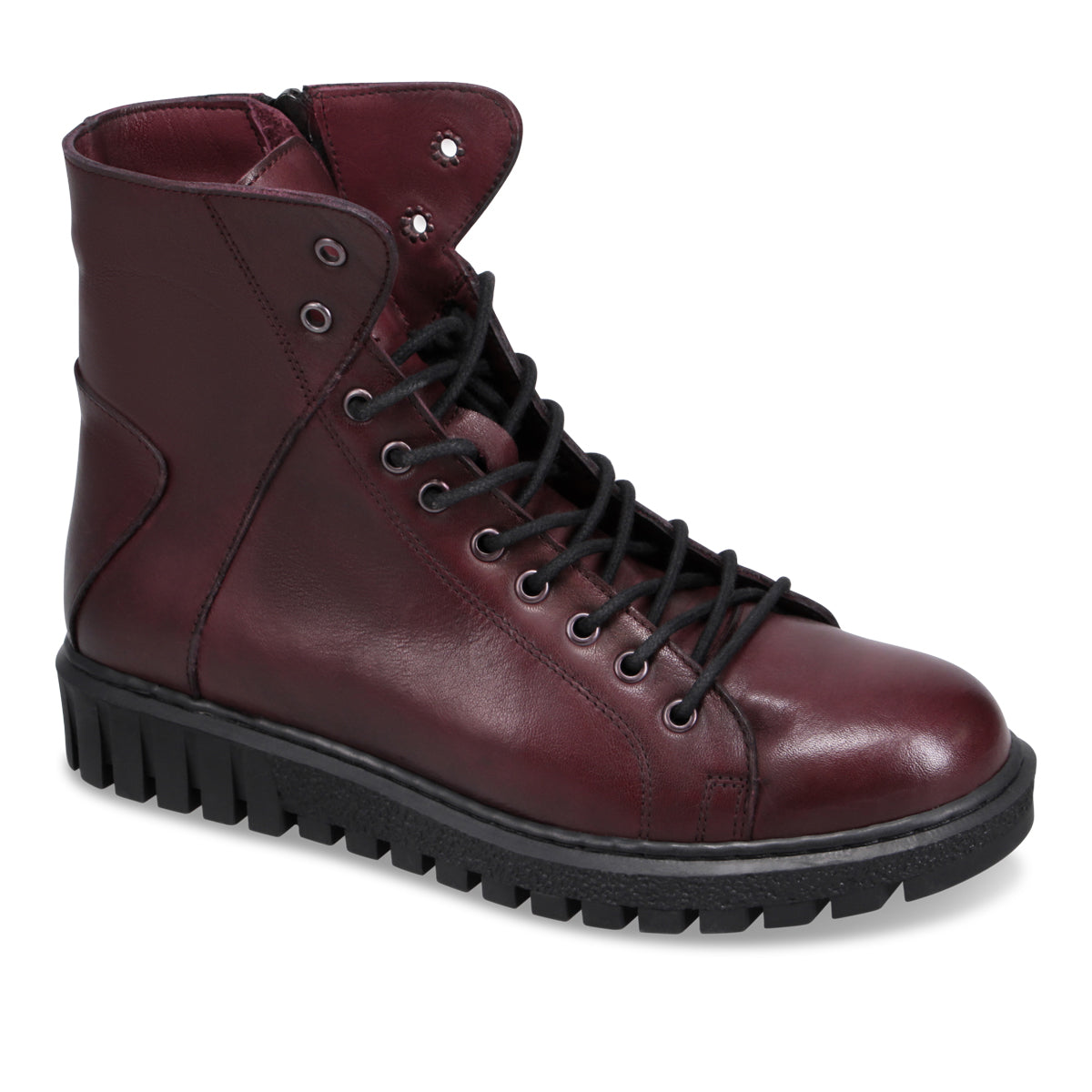 Blare Boot