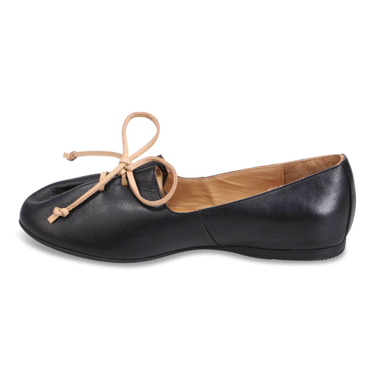 Kamila Flat